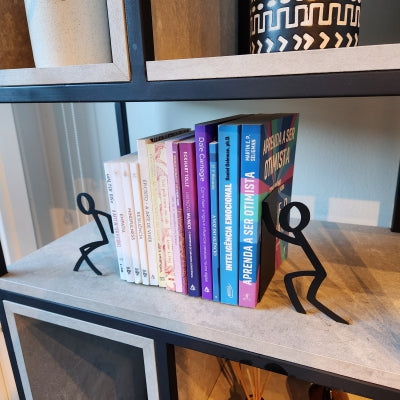 Aparador de Livros Toni - cor grafite